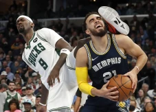 Hasil NBA, Minggu (27/3/2022):...