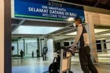 2 Warga Negara Ukraina...