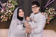 Rayakan Ultah Pertama...