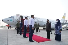 Wapres Bertolak ke Jatim,...