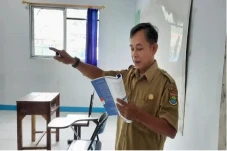Sri Untoro: Guru Sebagai...