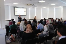 Mahasiswa Doktoral Indonesia...
