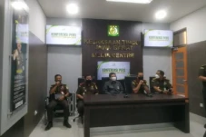 Kejati Jabar Tetapkan...