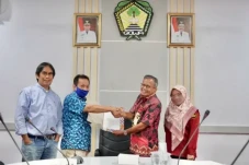 Kabupaten Gowa Diniai...