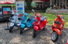 Beli Vespa Selama Ramadan,...