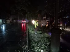 Tabrak Pejalan Kaki...