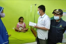 Kemensos Bantu Anak...