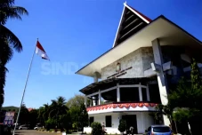 Pemkot Makassar Dorong...