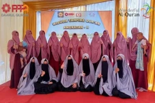 Hebat! Emak-emak di...