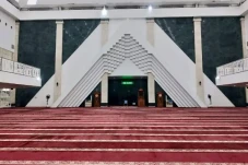 Masjid Raya KH Hasyim...