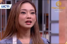 Valerie Menang Berturut-turut,...