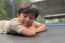 Fantastis! Biaya Sekolah...