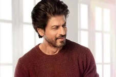 Shah Rukh Khan Pertama...