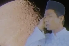 Musisi Ari Lesmana Lantunkan...