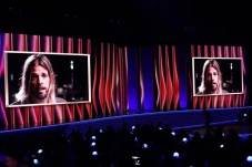 Grammy Awards 2022 Beri...