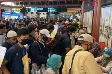 Ingin Mudik Pakai Pesawat...