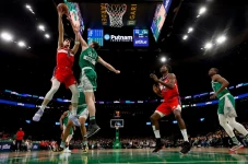 Hasil NBA, Senin (4/4/2022):...