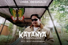Kupu-Kupu Datang, Tanda...