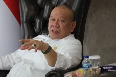 Presiden Larang Kabinet...