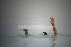 Izin Pergi Mancing Sekalian...