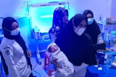 Bayi Ditemukan di Perumahan...