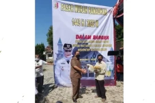 Bupati Winarti Selenggarakan...