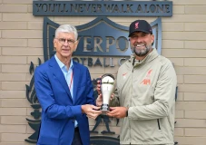 Liverpool Sukses di...