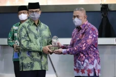 Pendapatan ZIS Terus...