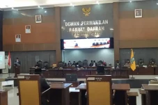 Sempat Tertunda, Rapat...