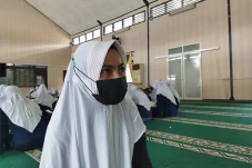 Kisah Hijrah Perempuan...