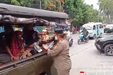 Terjaring Razia Satpol...
