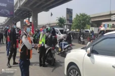 13 Posko Mudik di Bekasi...