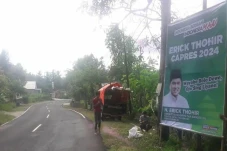 Dukungan Tak Terbendung,...