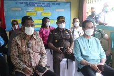 Pemerintah Pusat Pantau...