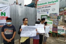 Heboh Diteror Preman,...