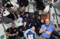 4 Astronot Misi Ax-1...