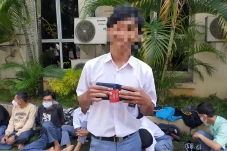 Mau Ikut Demo 11 April,...