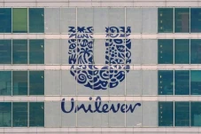 Unilever Bayar THR Awal...