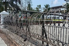 Jelang Demo Penundaan...
