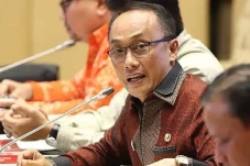 Kemendagri Evaluasi...