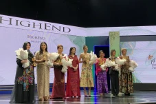 IBW 2022 Berikan Penghargaan...