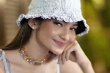 4 Artis Indonesia Ini...