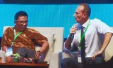 Kabar Bagus, Biskuit...