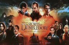 Fantastic Beasts 3:...
