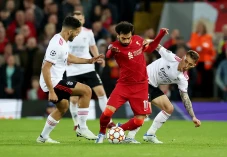 Hasil Liverpool vs Benfica:...