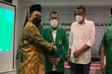 Anak Almarhum Haji Lulung...