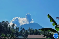Gunung Ibu di Halmahera...