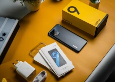 Review realme 9 4G:...