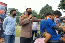 4 Bandit Pecah Kaca...