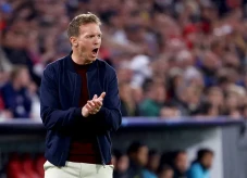 Bayern Muenchen Gagal...